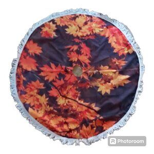 Fall-Inspired Christmas Tree Skirt: Red & Gold Leaves on Purple/Black Background